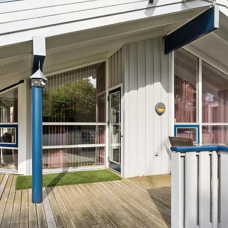 4 Bedroom Beautiful In *
